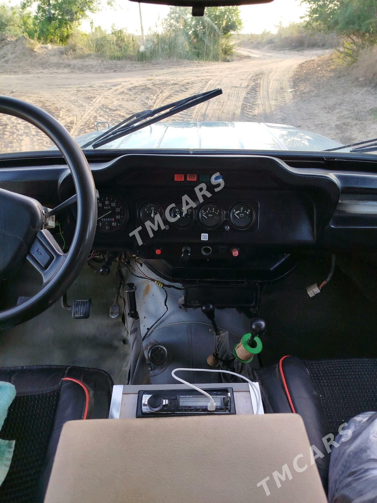 UAZ 469 2004 - 80 000 TMT - Gurbansoltan Eje - img 4