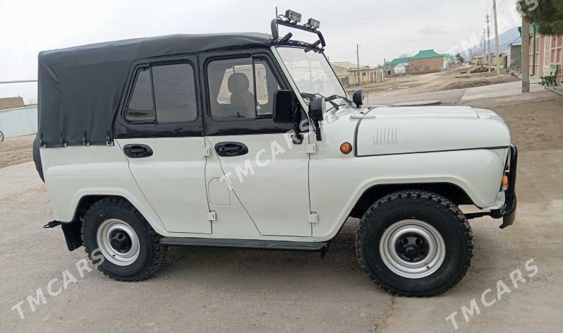 UAZ 469 2001 - 70 000 TMT - Bäherden - img 3