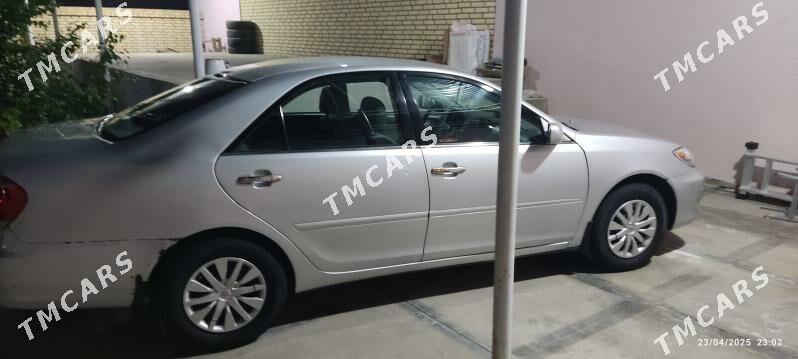 Toyota Camry 2005 - 140 000 TMT - Мары - img 4
