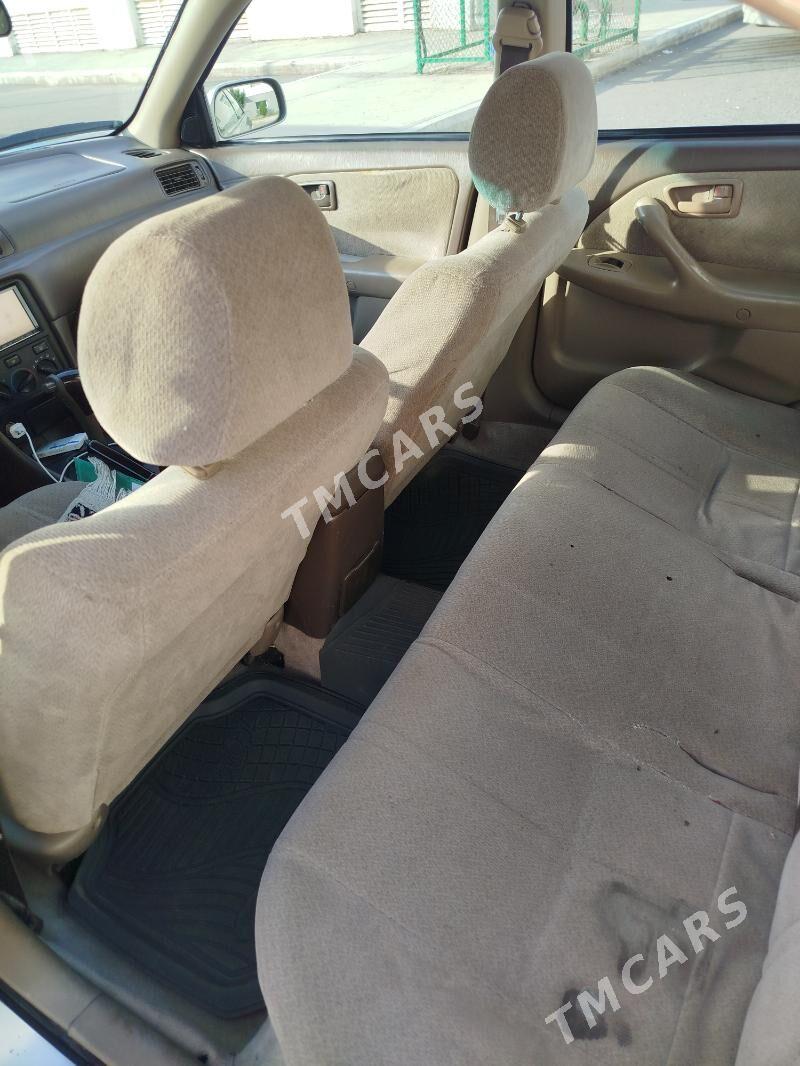 Toyota Camry 2000 - 125 000 TMT - Ашхабад - img 3