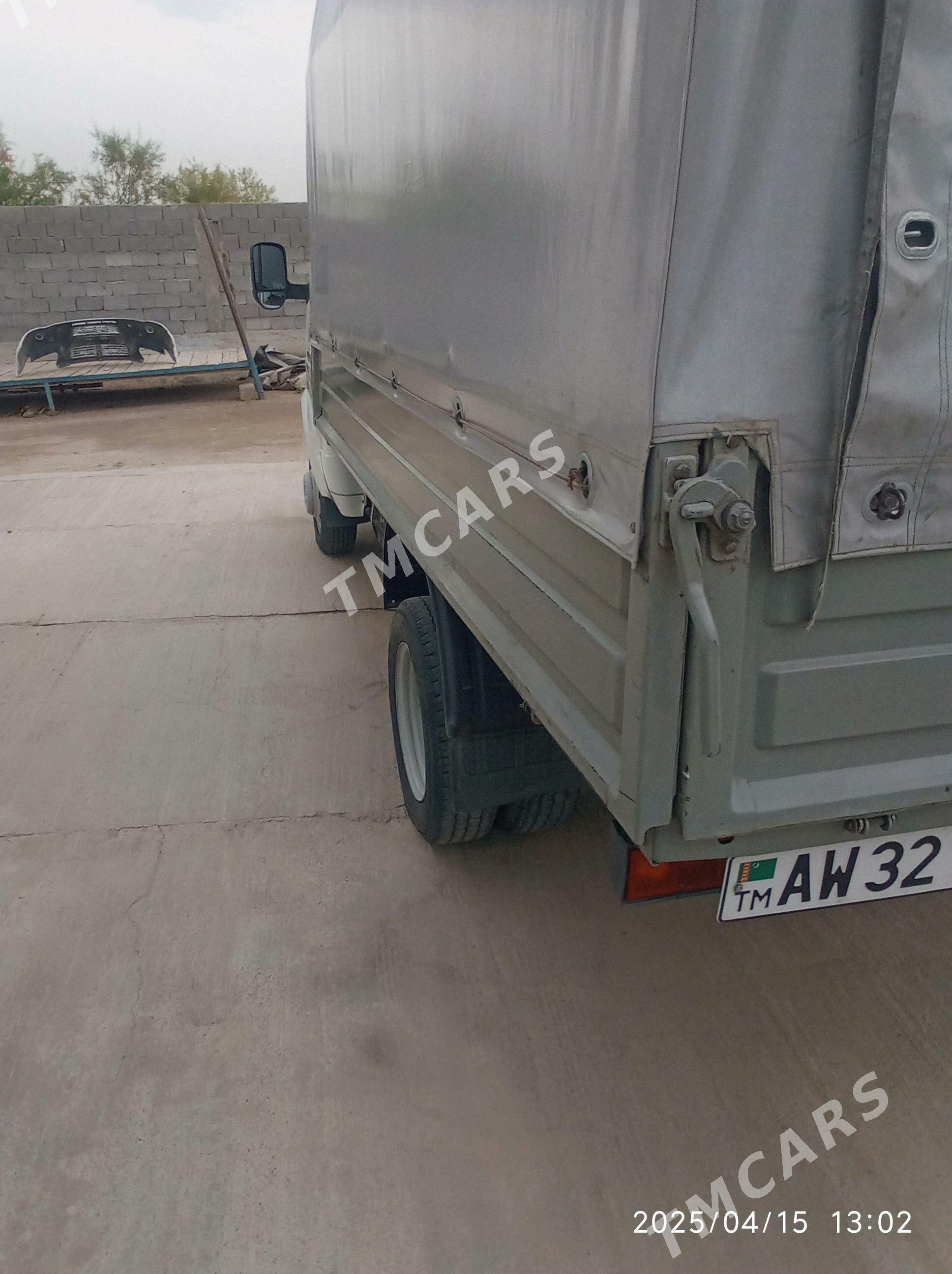 Gaz Gazel 2016 - 180 000 TMT - Гарадамак - img 3