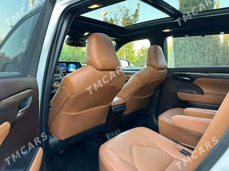 Toyota Highlander 2022 - 630 000 TMT - Ашхабад - img 4