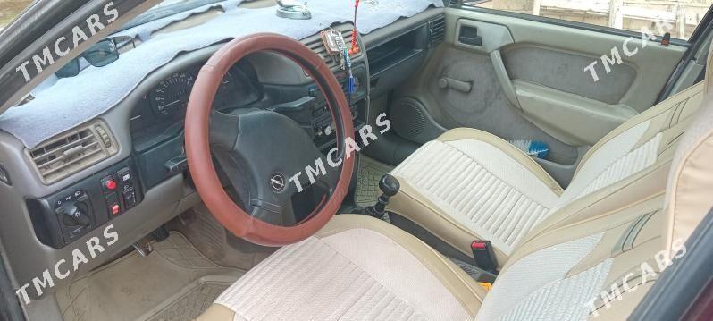 Opel Vectra 1991 - 36 000 TMT - Mary - img 5