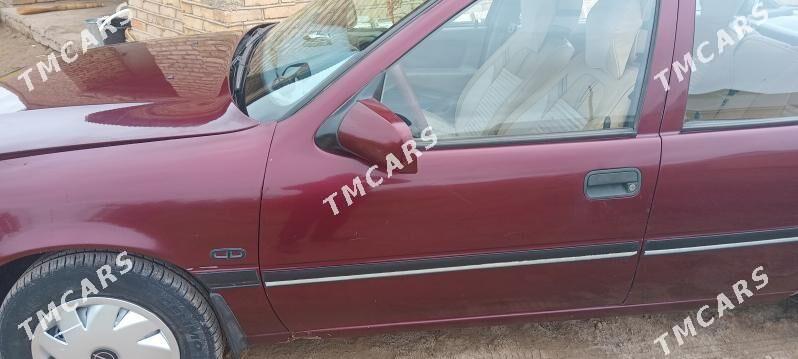 Opel Vectra 1991 - 36 000 TMT - Mary - img 2
