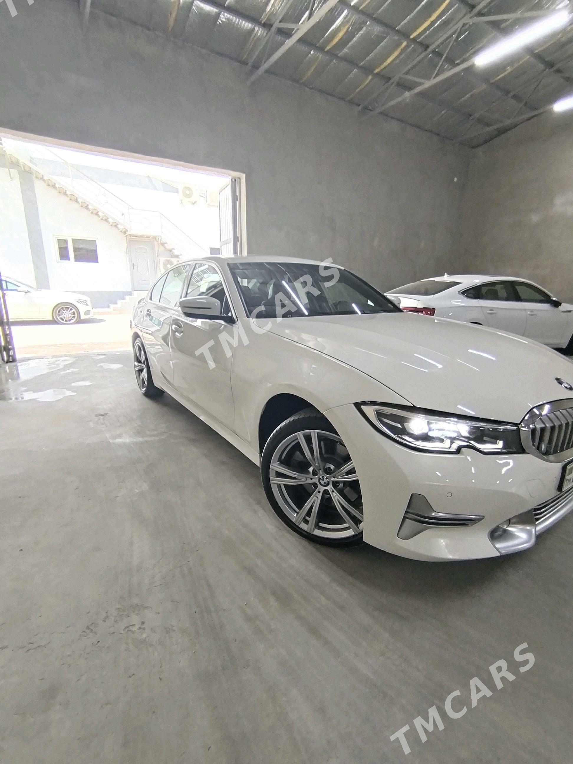 BMW 330 2021 - 610 000 TMT - Aşgabat - img 3