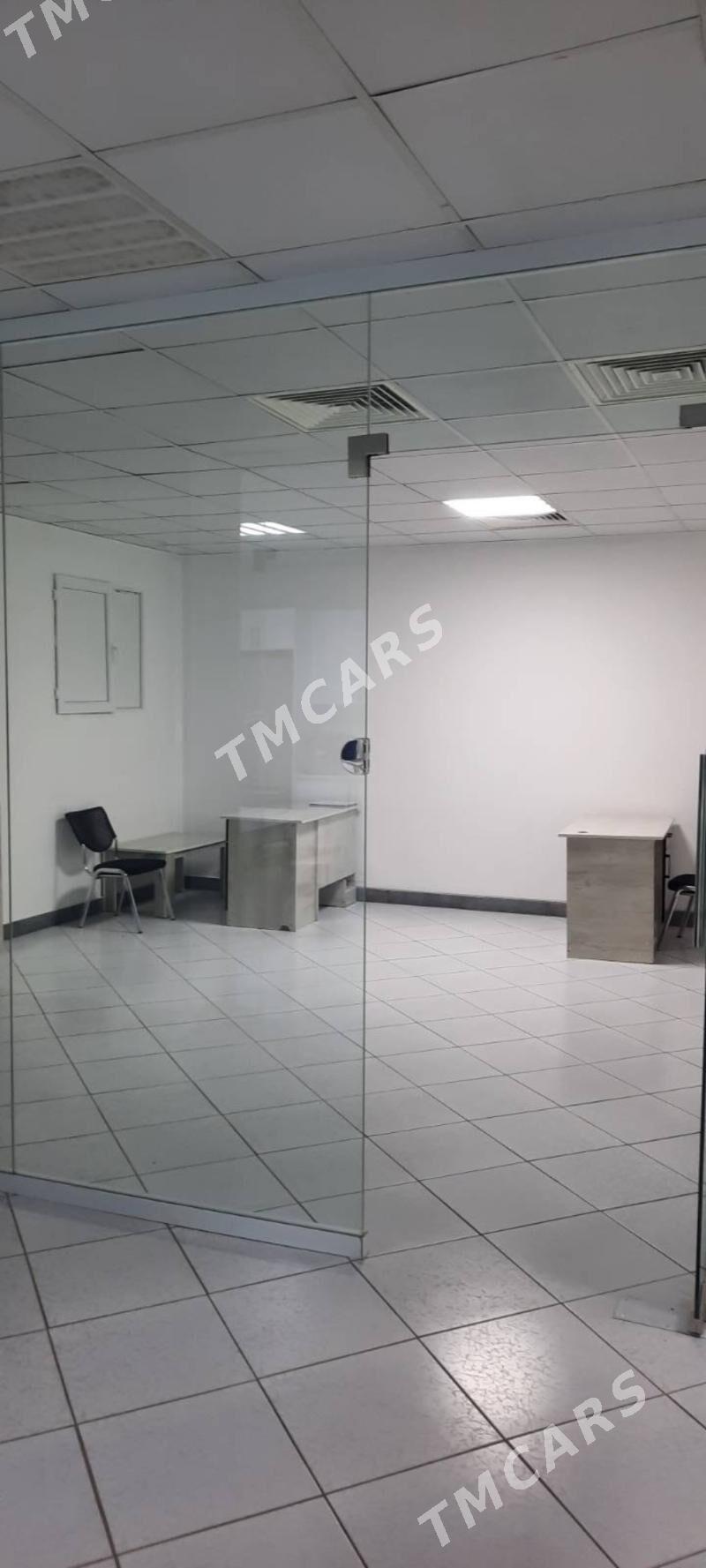 Satlyk ofis - Sowetskiý köç. (Garaşsyzlyk şaýoly) - img 4