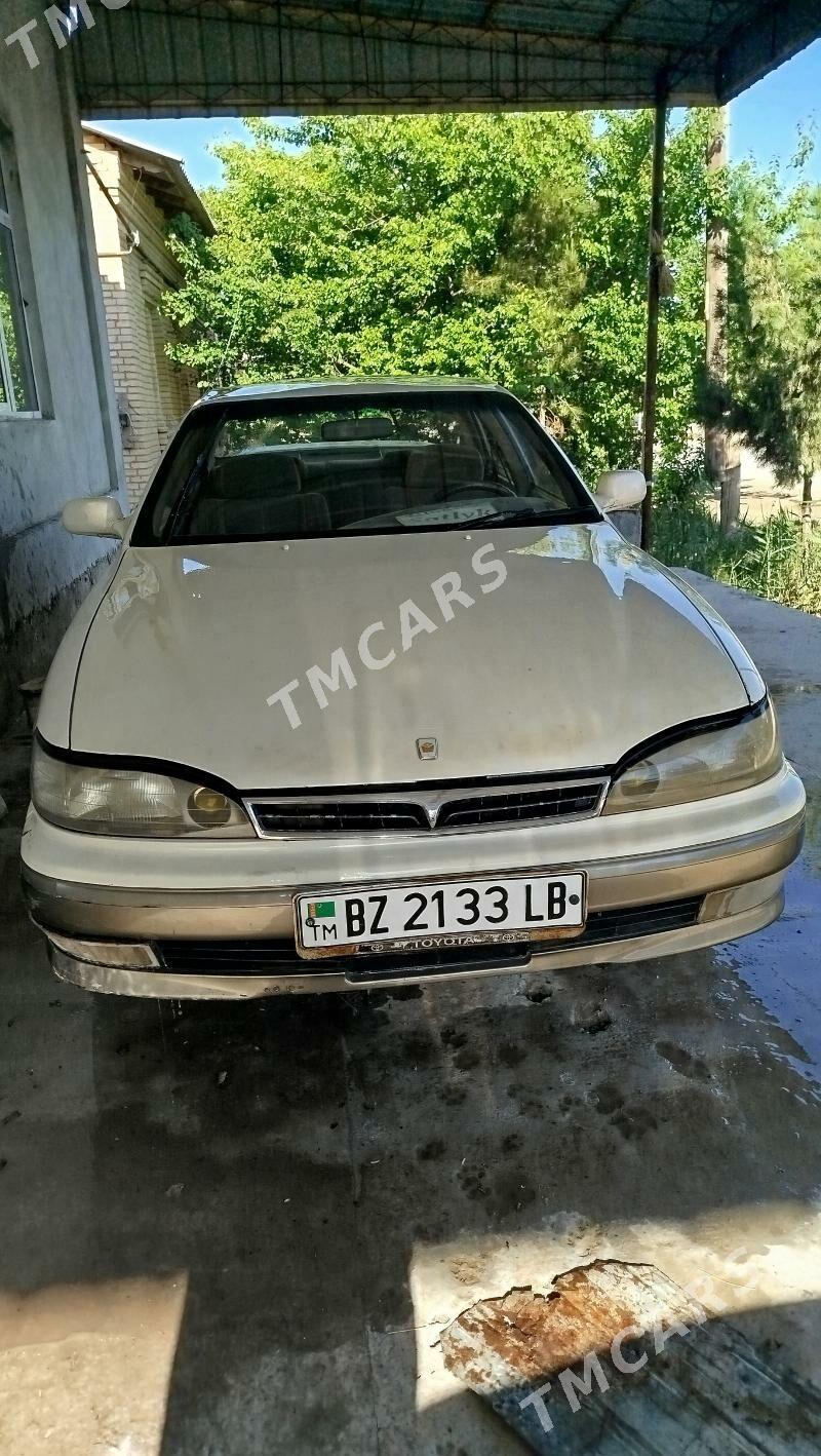 Toyota Camry 1992 - 40 000 TMT - Дянев - img 3
