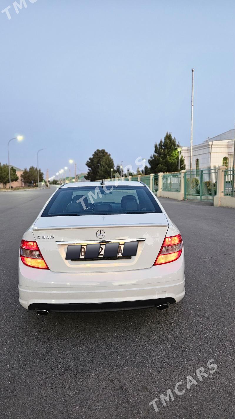 Mercedes-Benz C300 2010 - 200 000 TMT - Ашхабад - img 5