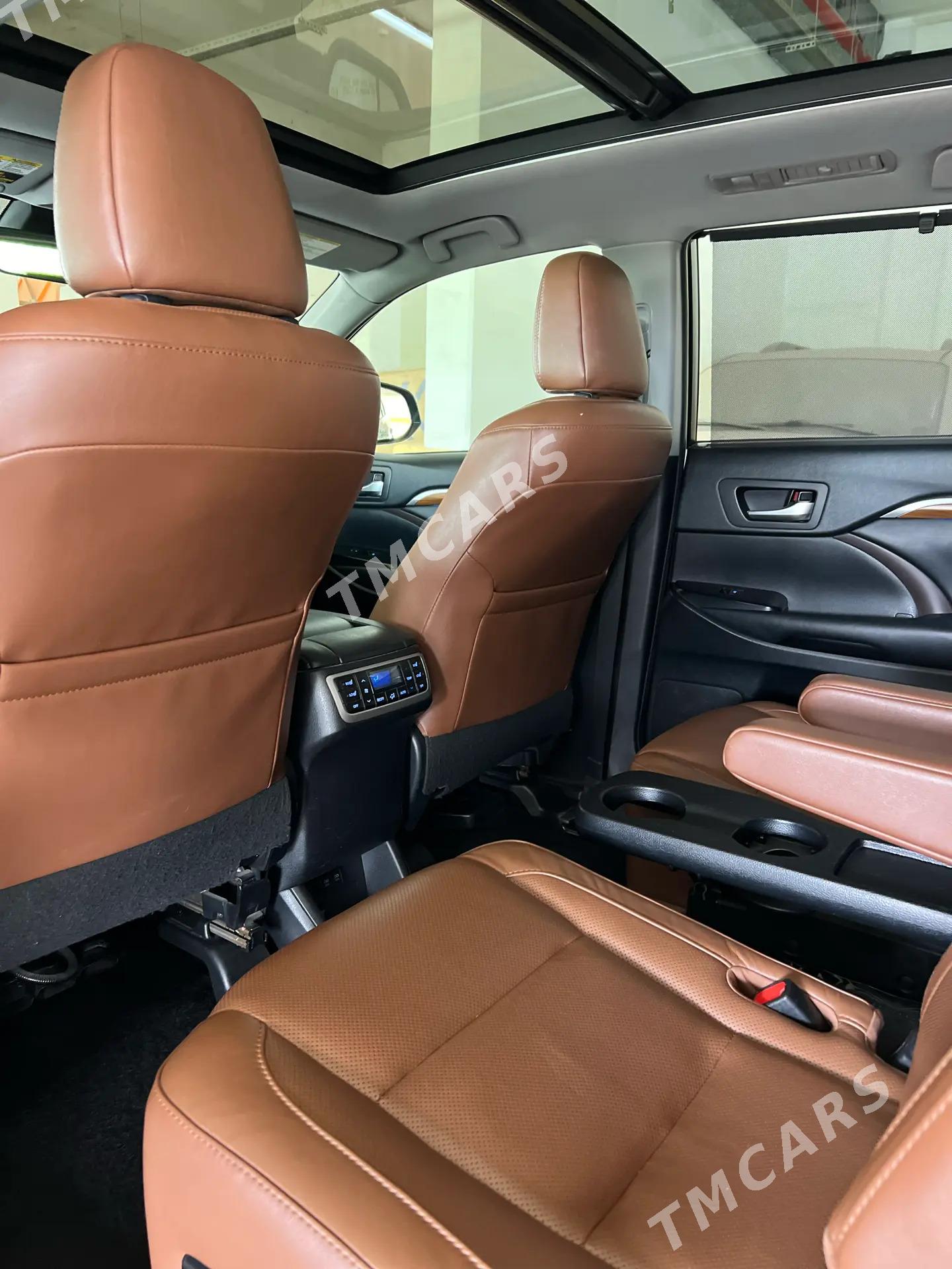Toyota Highlander 2019 - 695 000 TMT - Aşgabat - img 3
