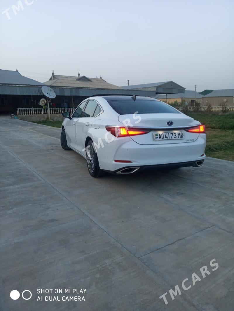 Lexus ES 350 2019 - 550 000 TMT - Мары - img 3