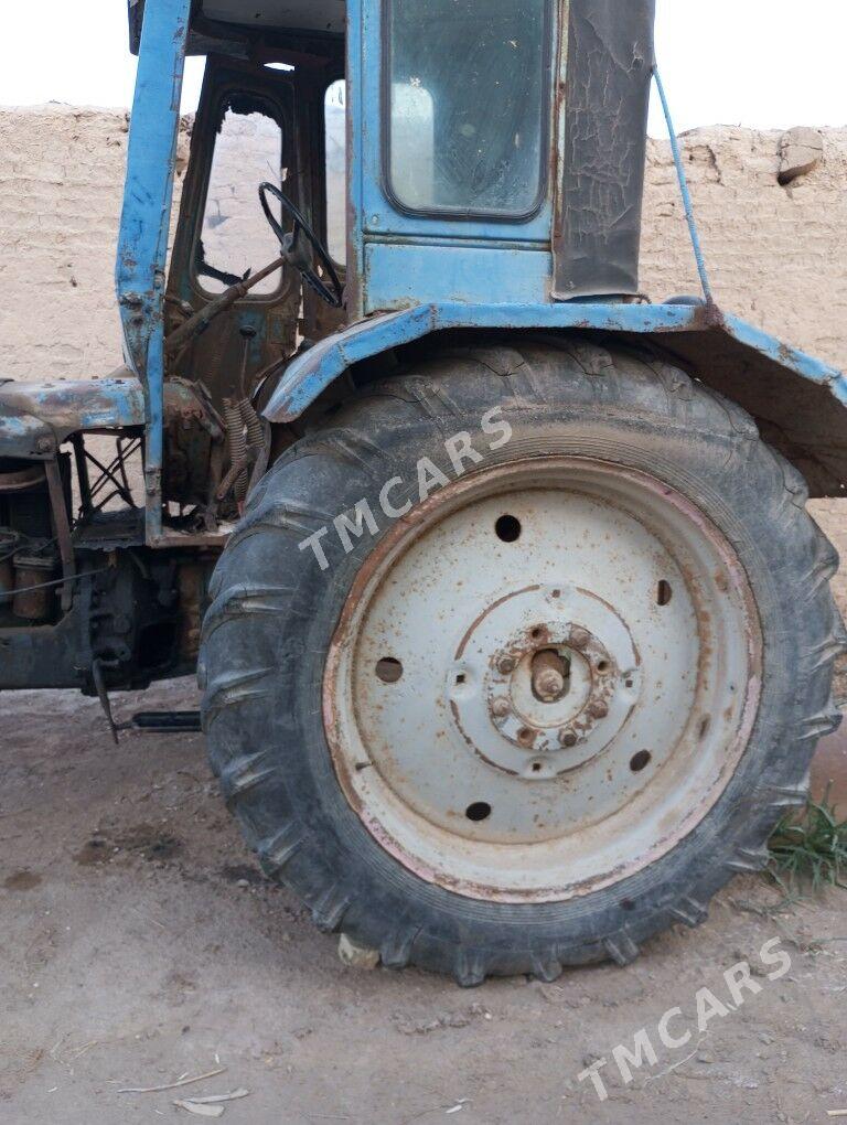MTZ 82 2007 - 13 000 TMT - Болдумсаз - img 4