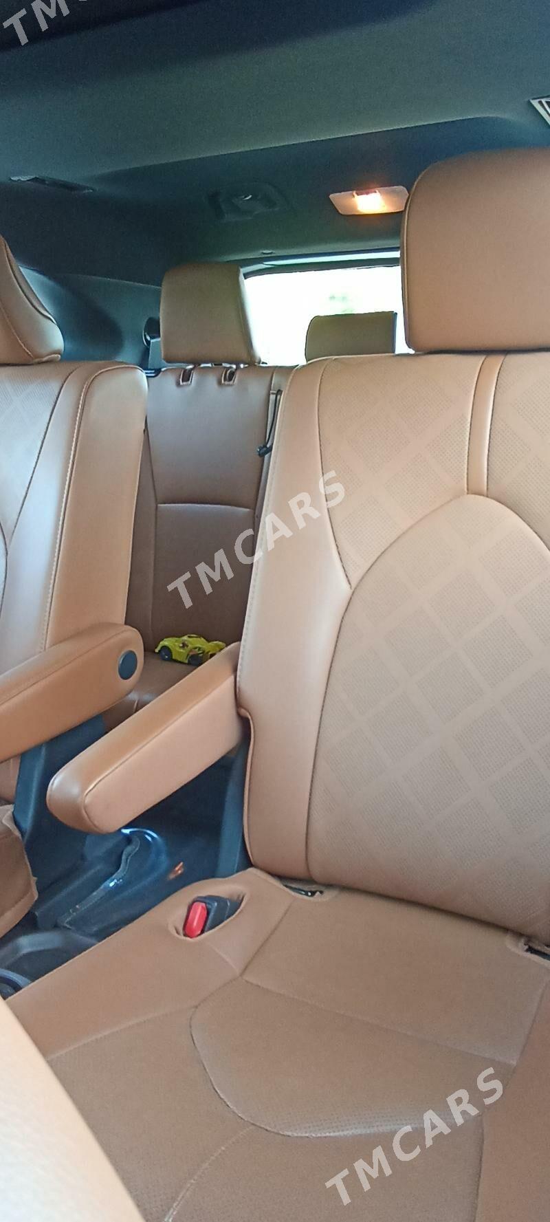 Toyota Highlander 2021 - 1 090 000 TMT - Aşgabat - img 7