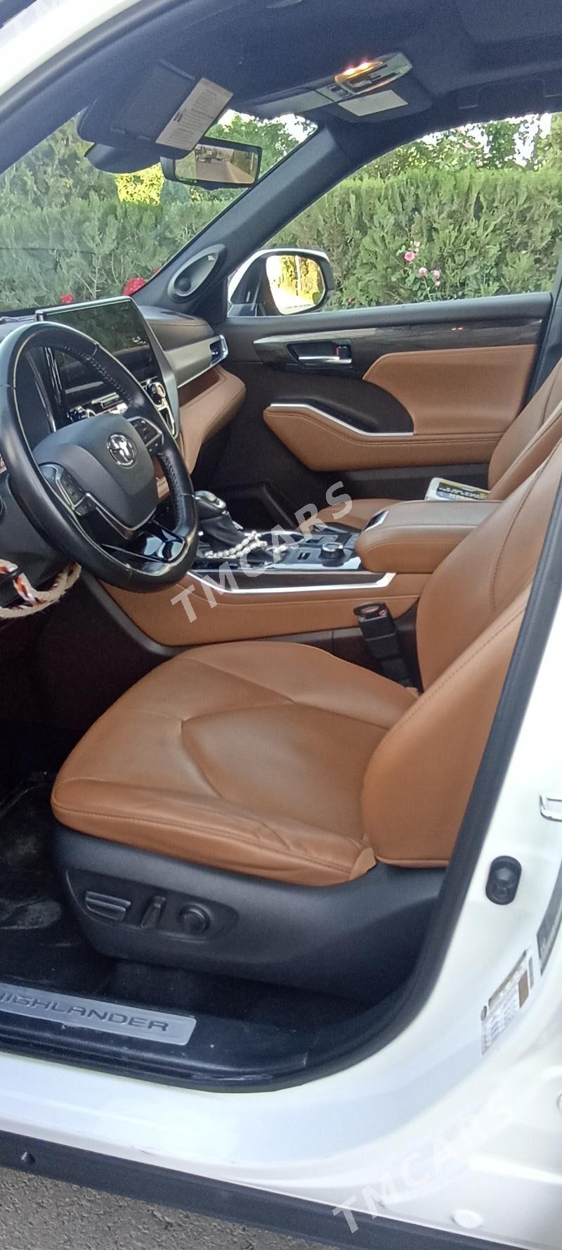 Toyota Highlander 2021 - 1 090 000 TMT - Aşgabat - img 6