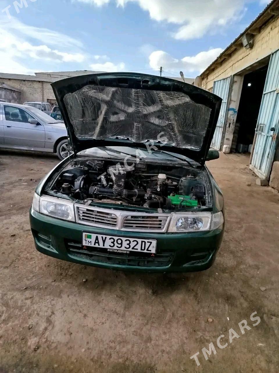 Mitsubishi Lancer 2001 - 45 000 TMT - Gurbansoltan Eje - img 7