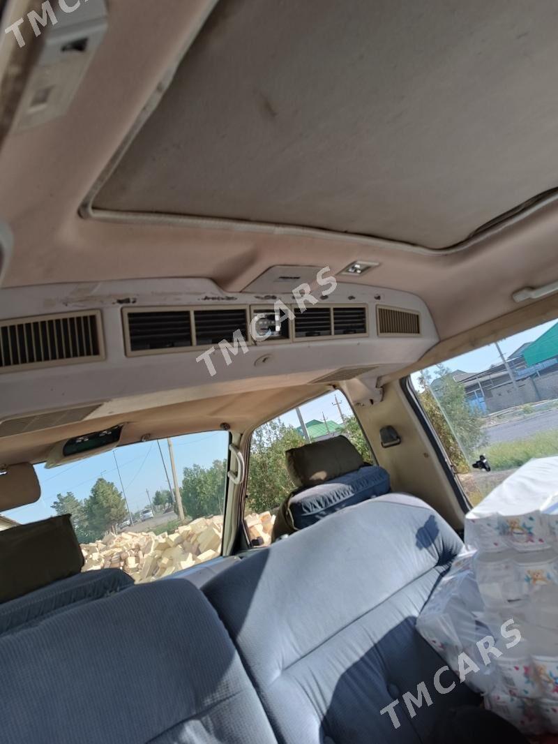 Toyota Hiace 1988 - 50 000 TMT - Mary - img 2