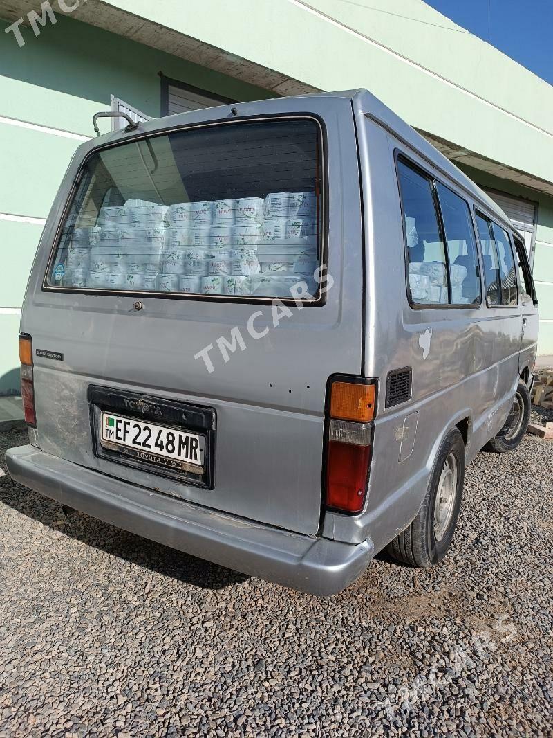 Toyota Hiace 1988 - 50 000 TMT - Mary - img 3