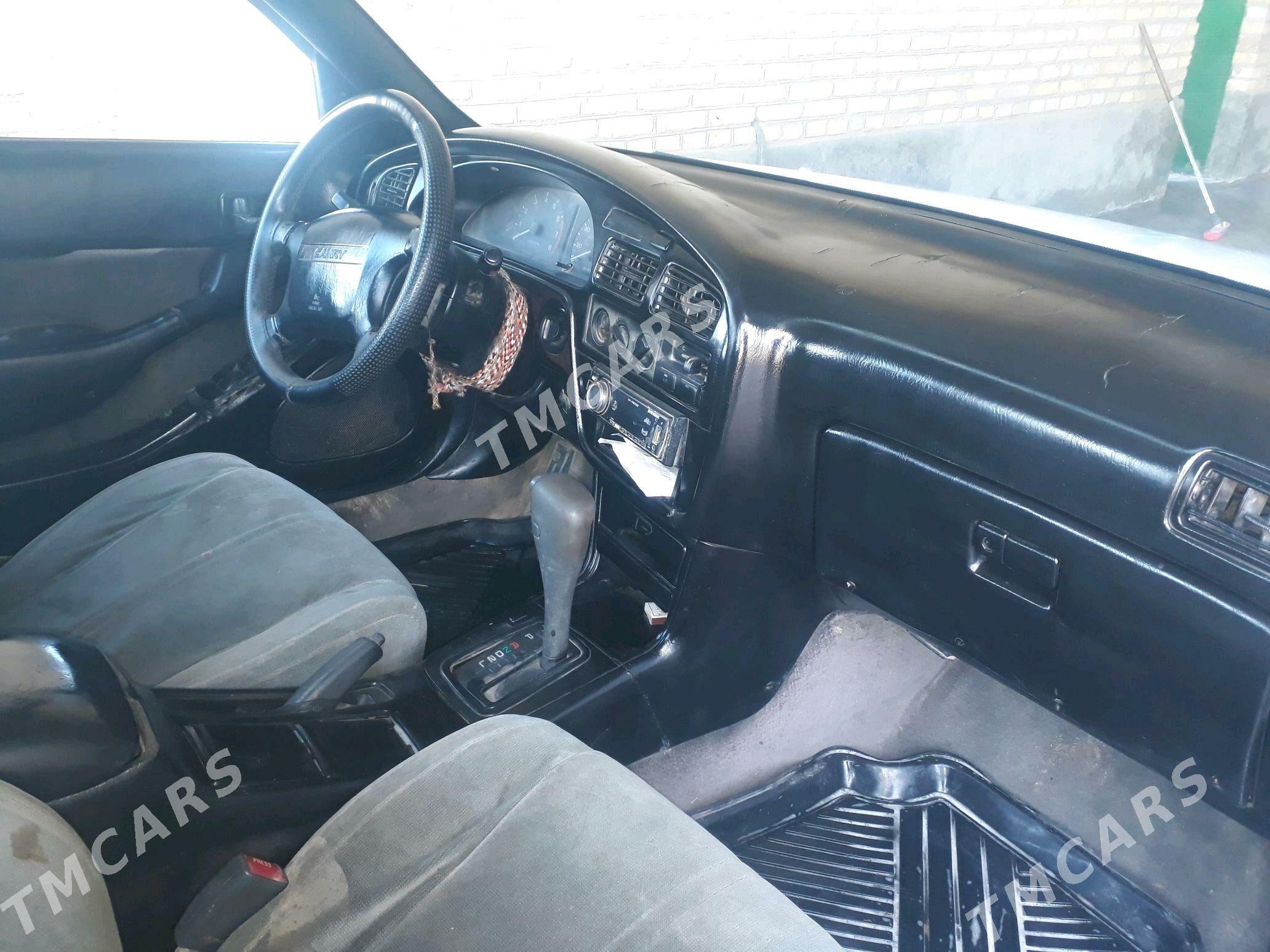 Toyota Camry 1992 - 59 000 TMT - Ходжамбаз - img 5
