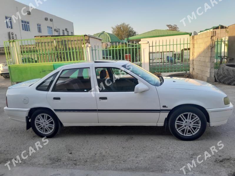 Opel Vectra 1990 - 32 000 TMT - Анев - img 3