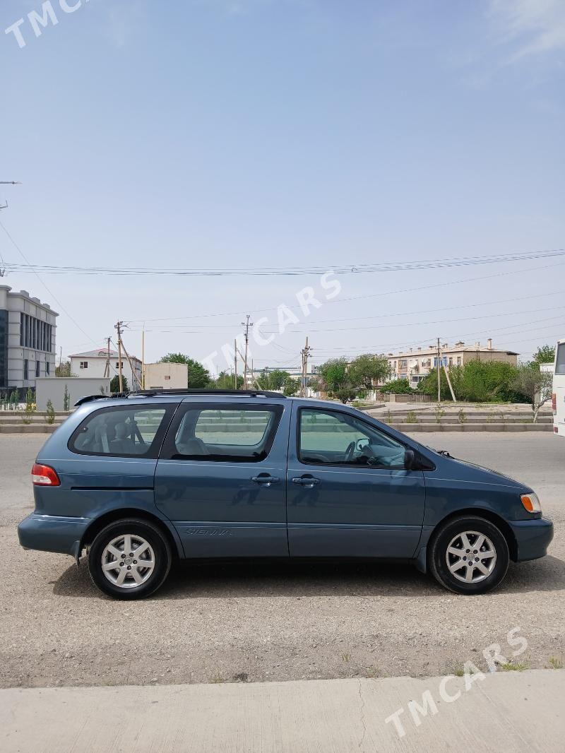 Toyota Sienna 2000 - 175 000 TMT - Балканабат - img 6