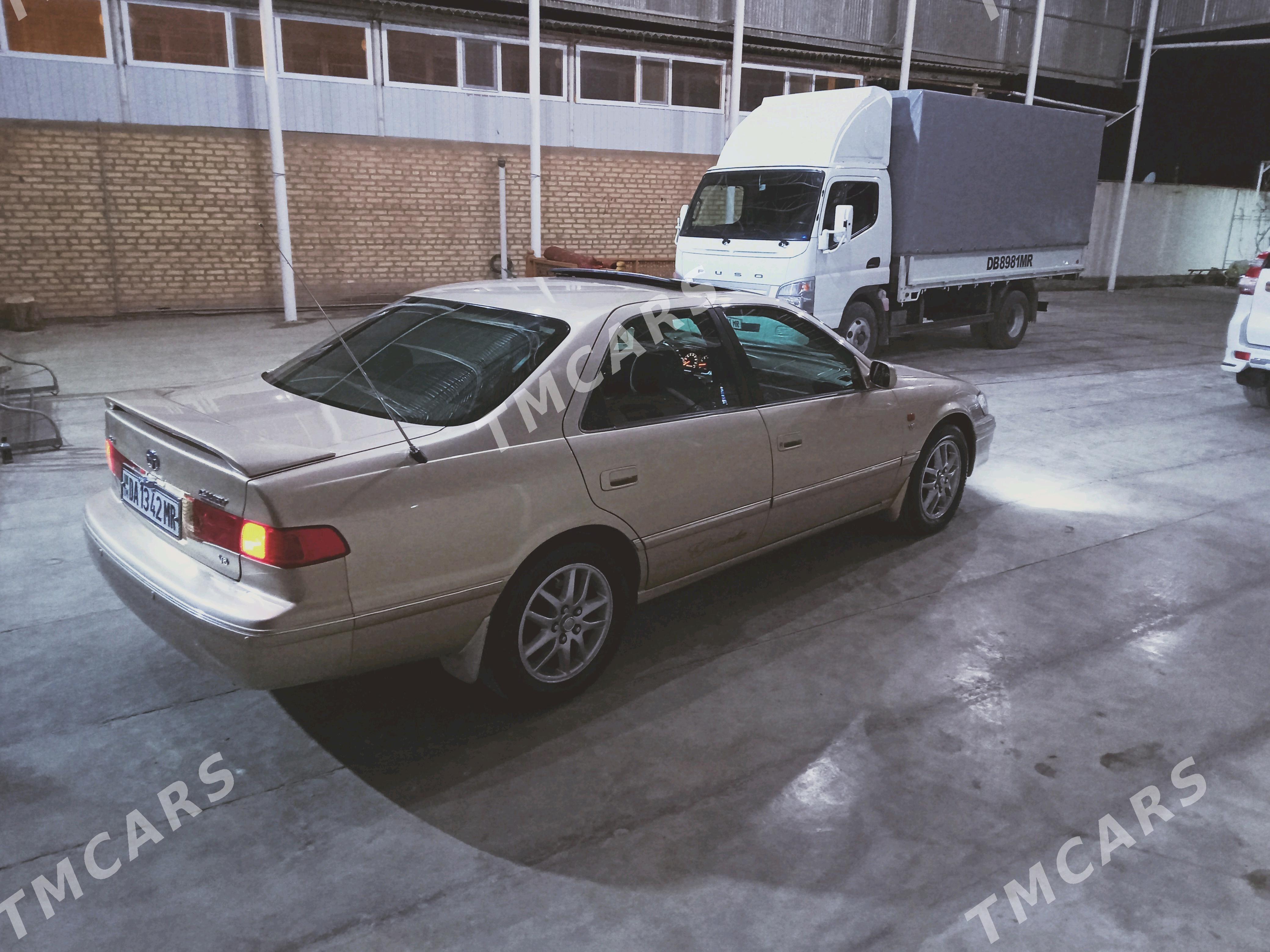 Toyota Camry 2000 - 193 000 TMT - Mary - img 9