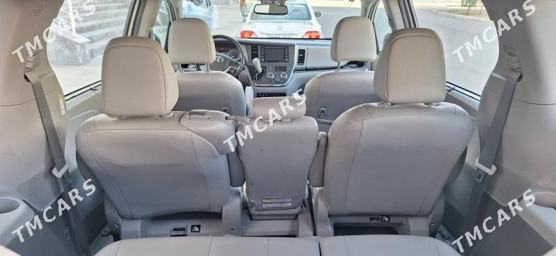 Toyota Sienna 2019 - 450 000 TMT - Аркадаг - img 5
