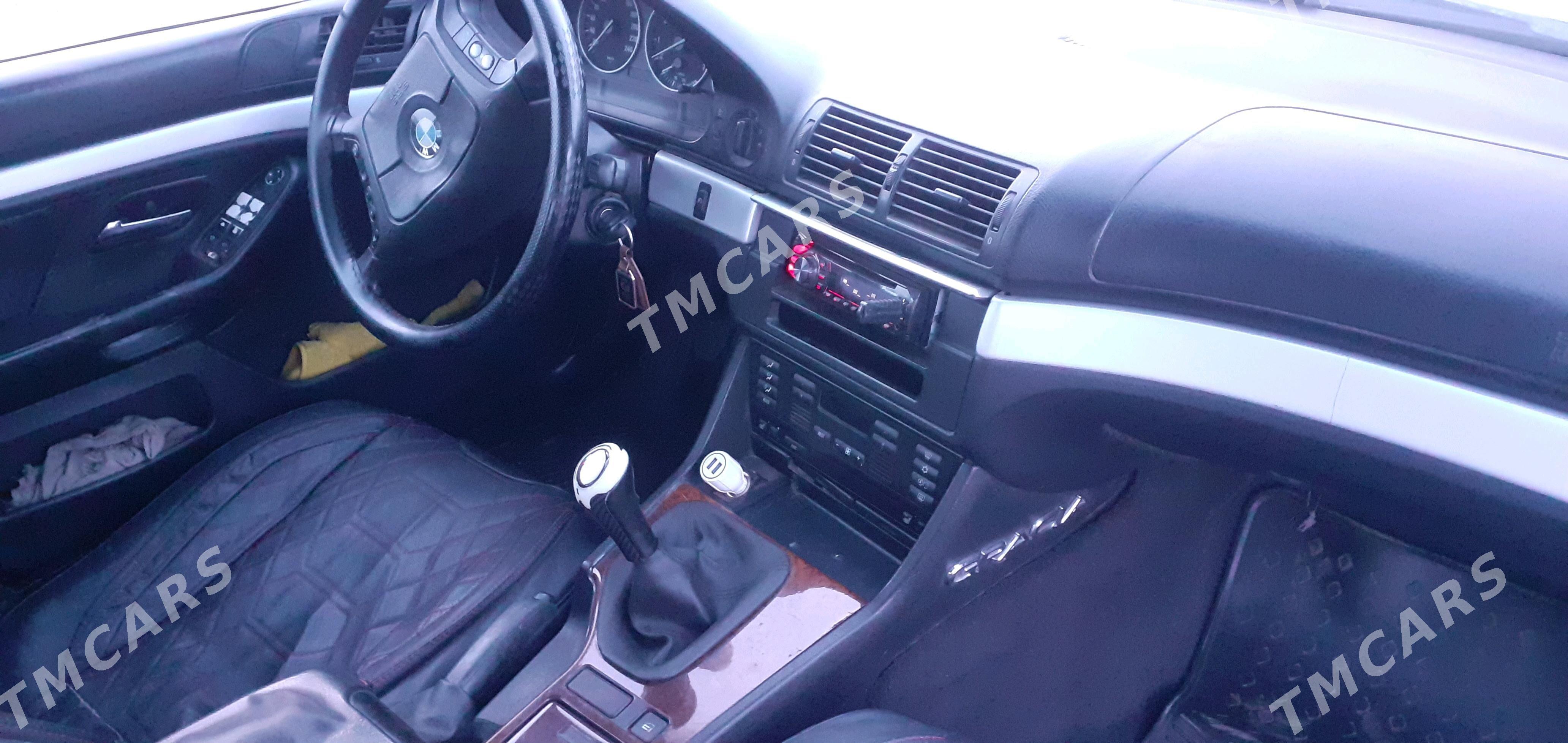 BMW 540 2000 - 75 000 TMT - Дашогуз - img 4