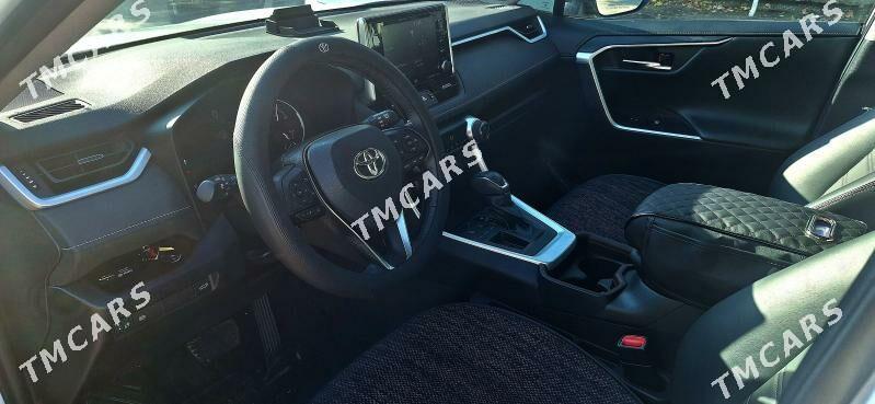 Toyota RAV4 2020 - 420 000 TMT - Aşgabat - img 3