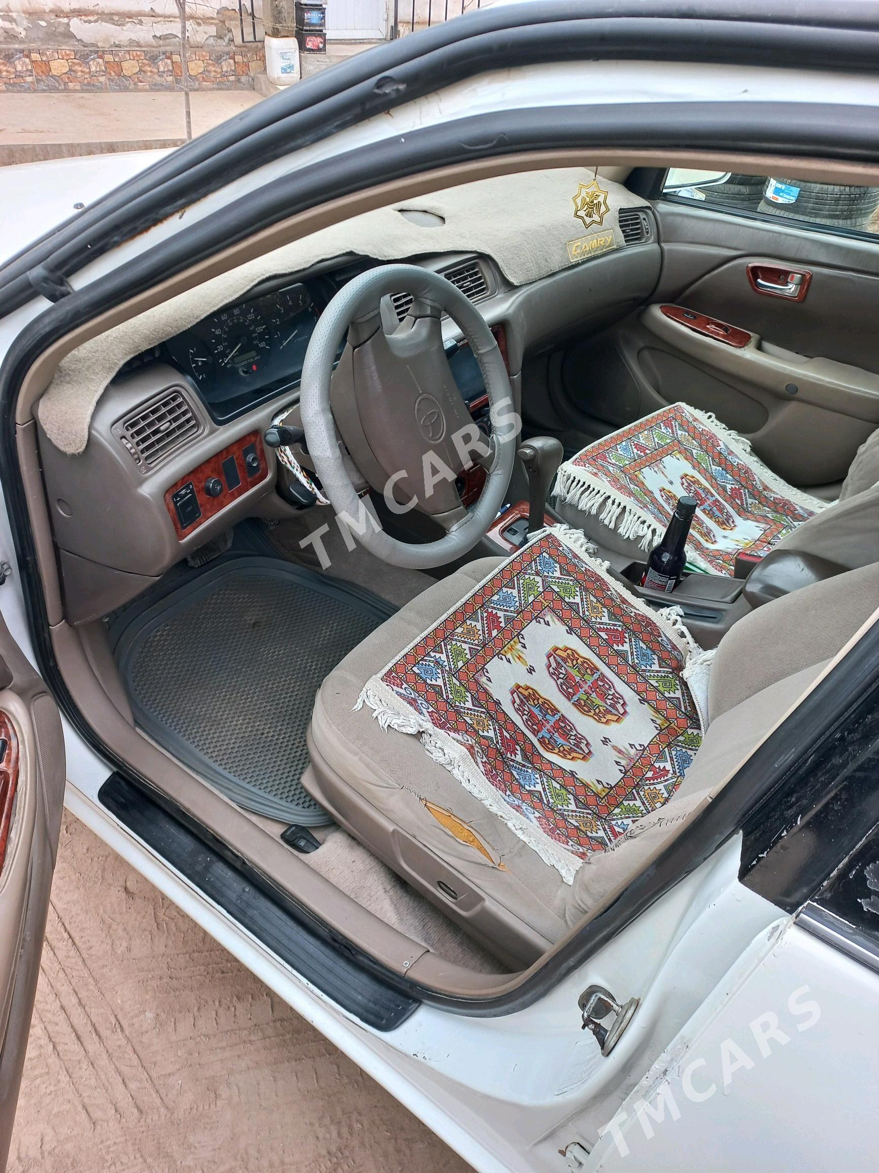 Toyota Camry 1999 - 120 000 TMT - Кёнеургенч - img 5