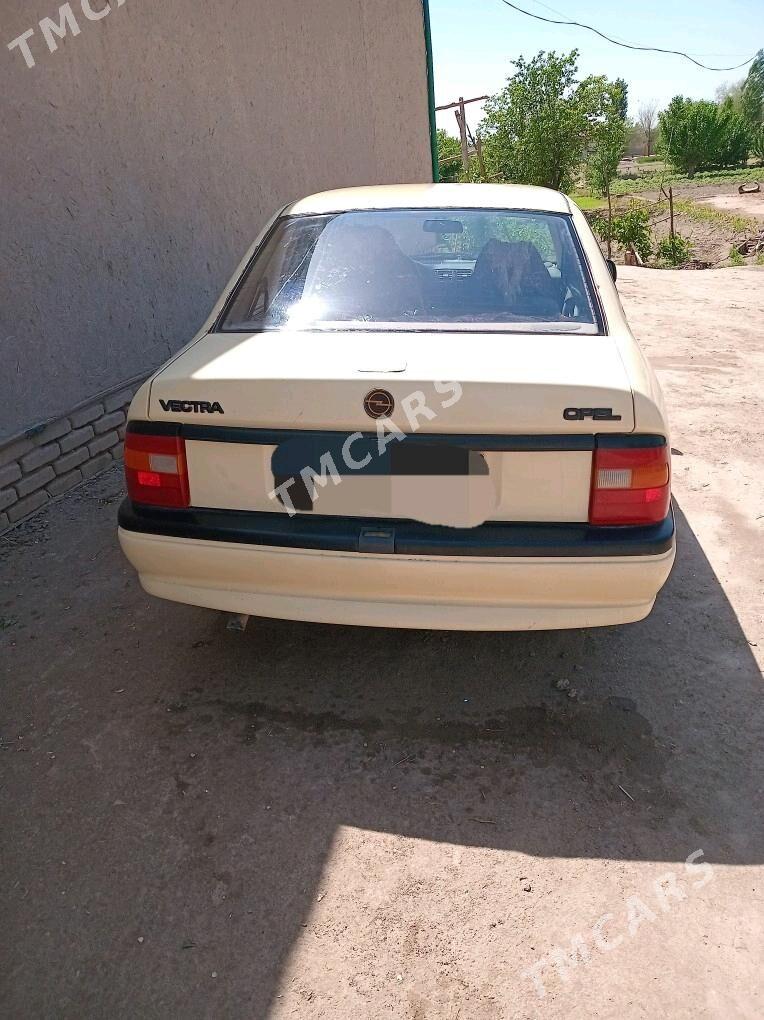 Opel Vectra 1993 - 37 000 TMT - Гурбансолтан Едже - img 4