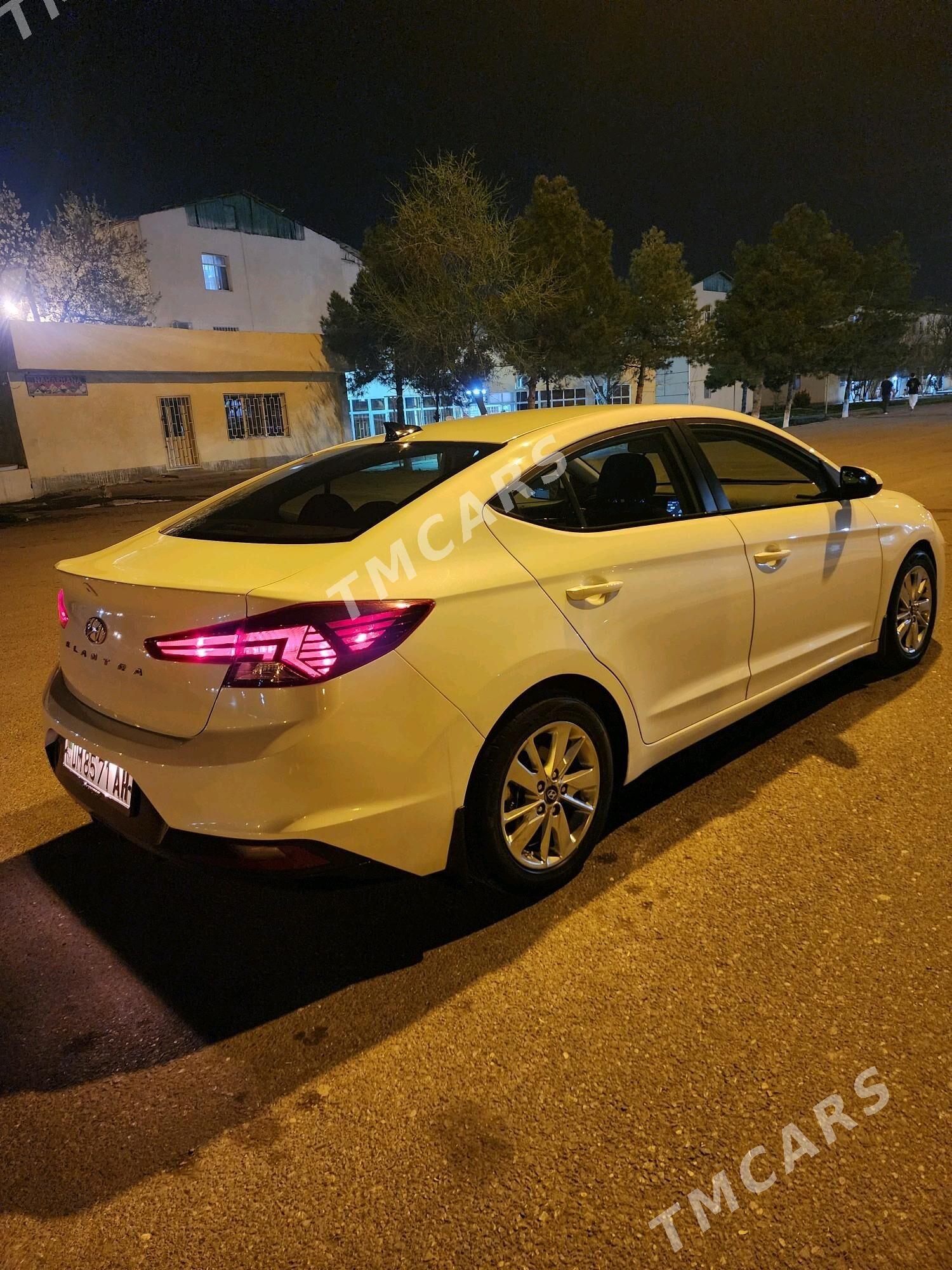 Hyundai Elantra 2019 - 220 000 TMT - Gökdepe - img 2