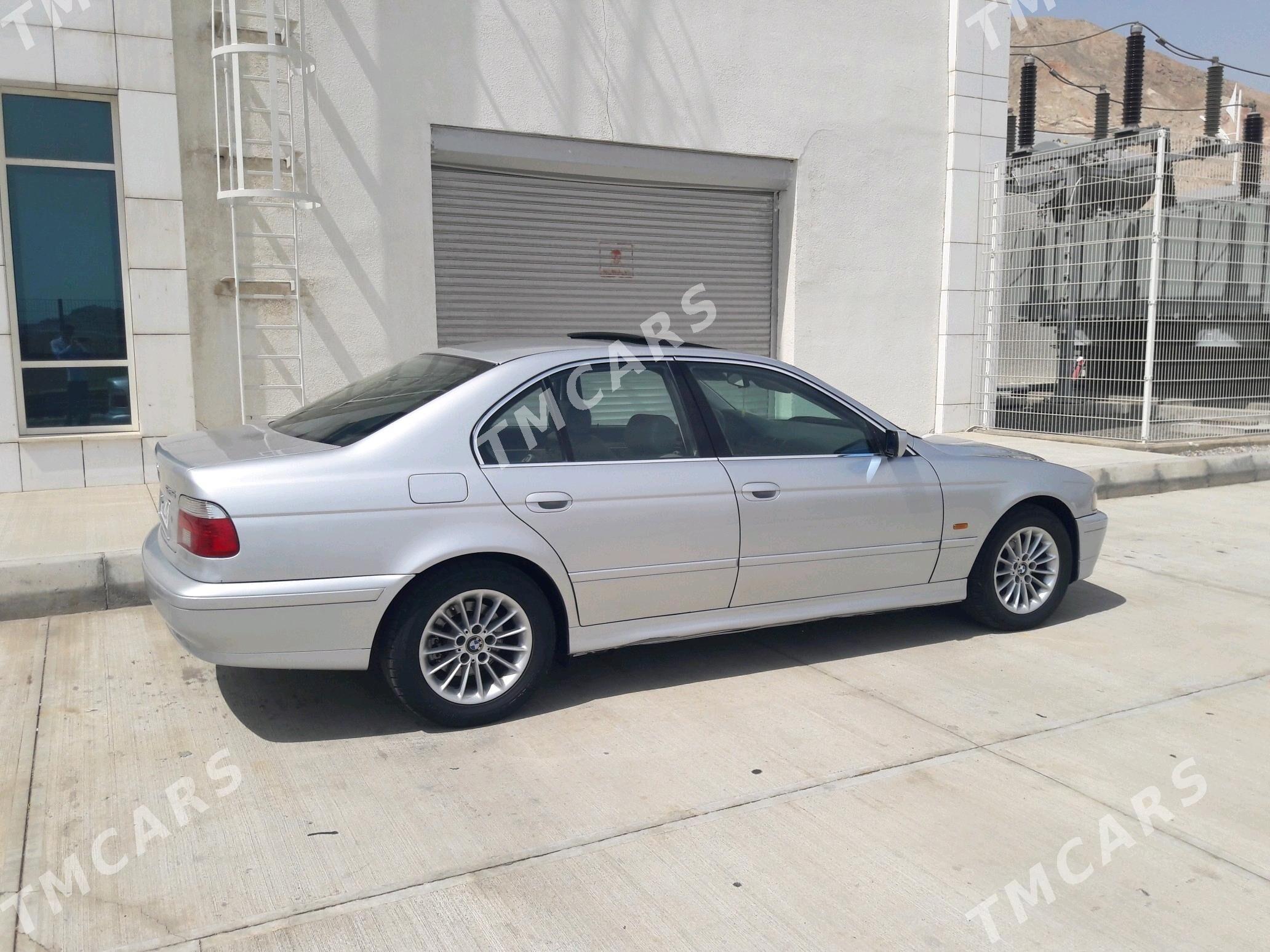 BMW E39 2003 - 100 000 TMT - Türkmenbaşy - img 6