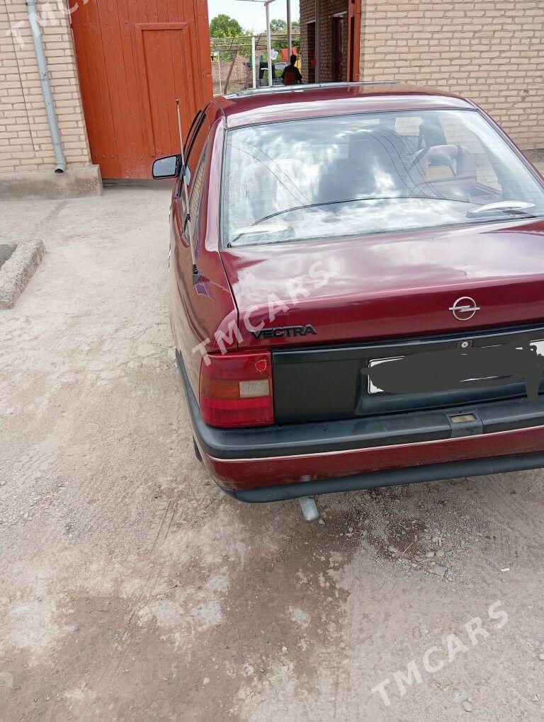 Opel Vectra 1992 - 38 000 TMT - Sakar - img 4