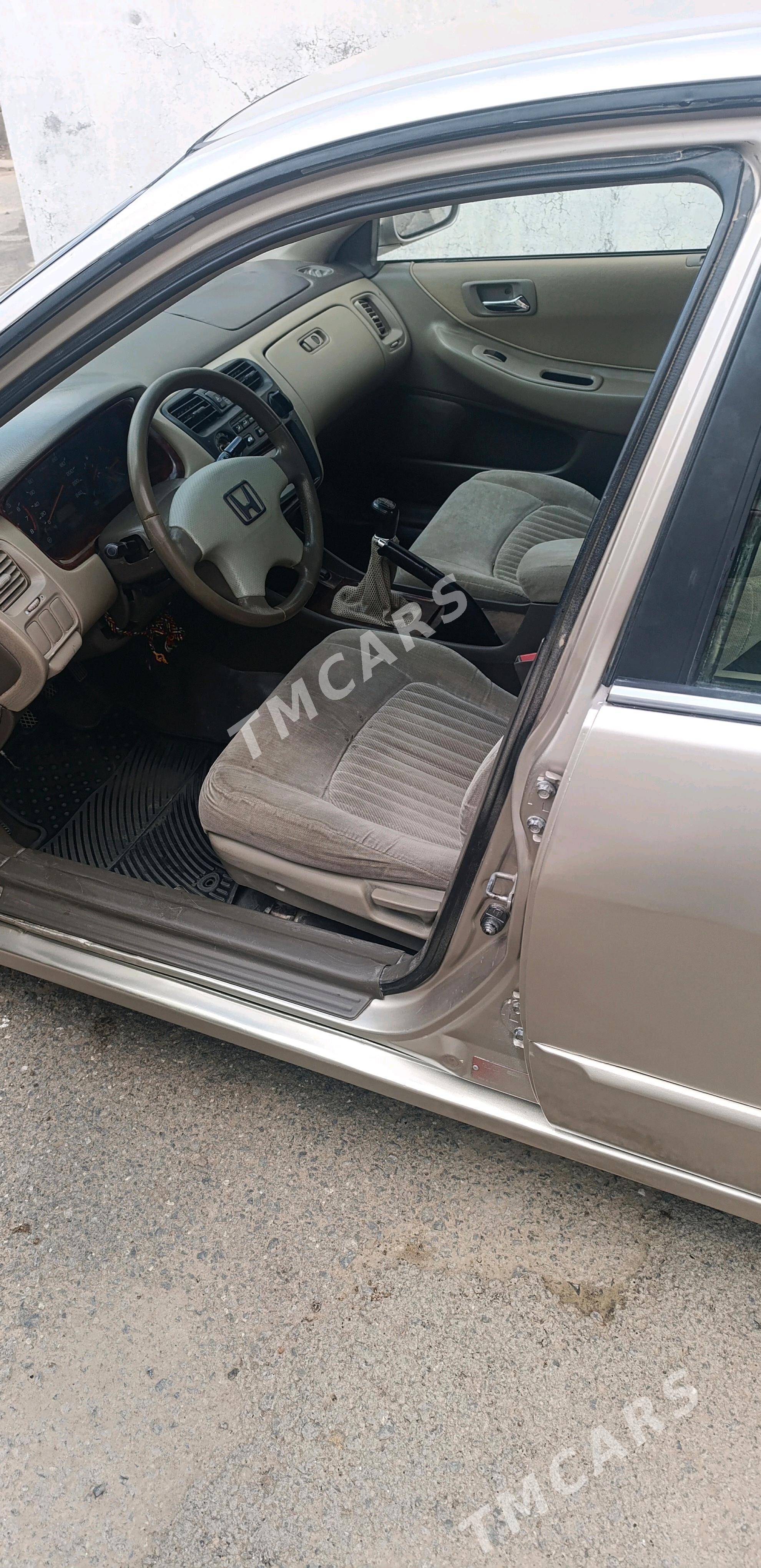 Honda Accord 2002 - 34 000 TMT - Гызыларбат - img 6