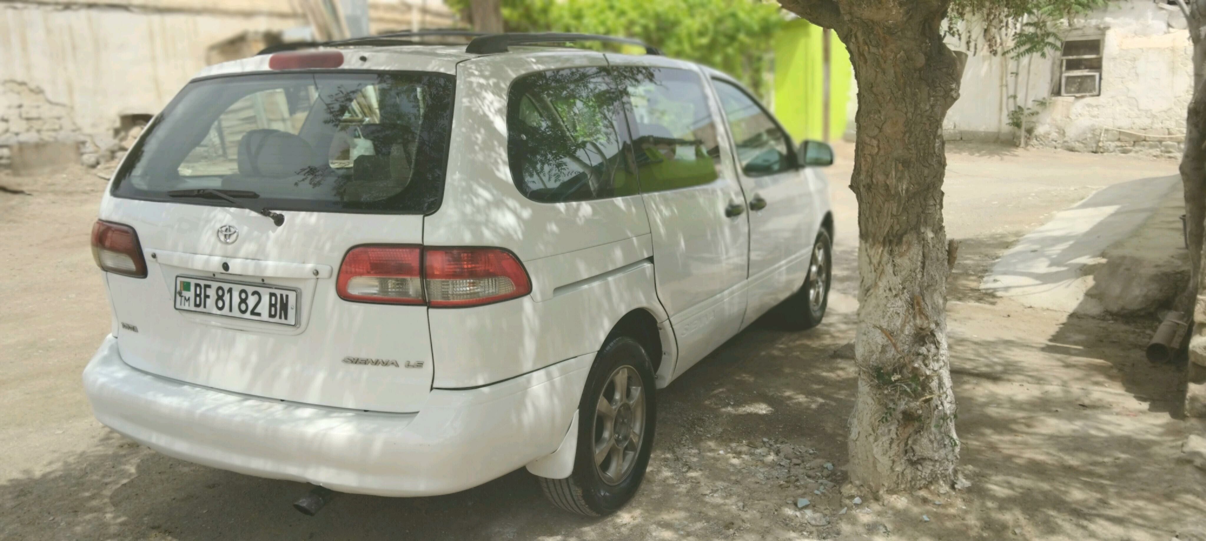Toyota Sienna 2002 - 130 000 TMT - Türkmenbaşy - img 2