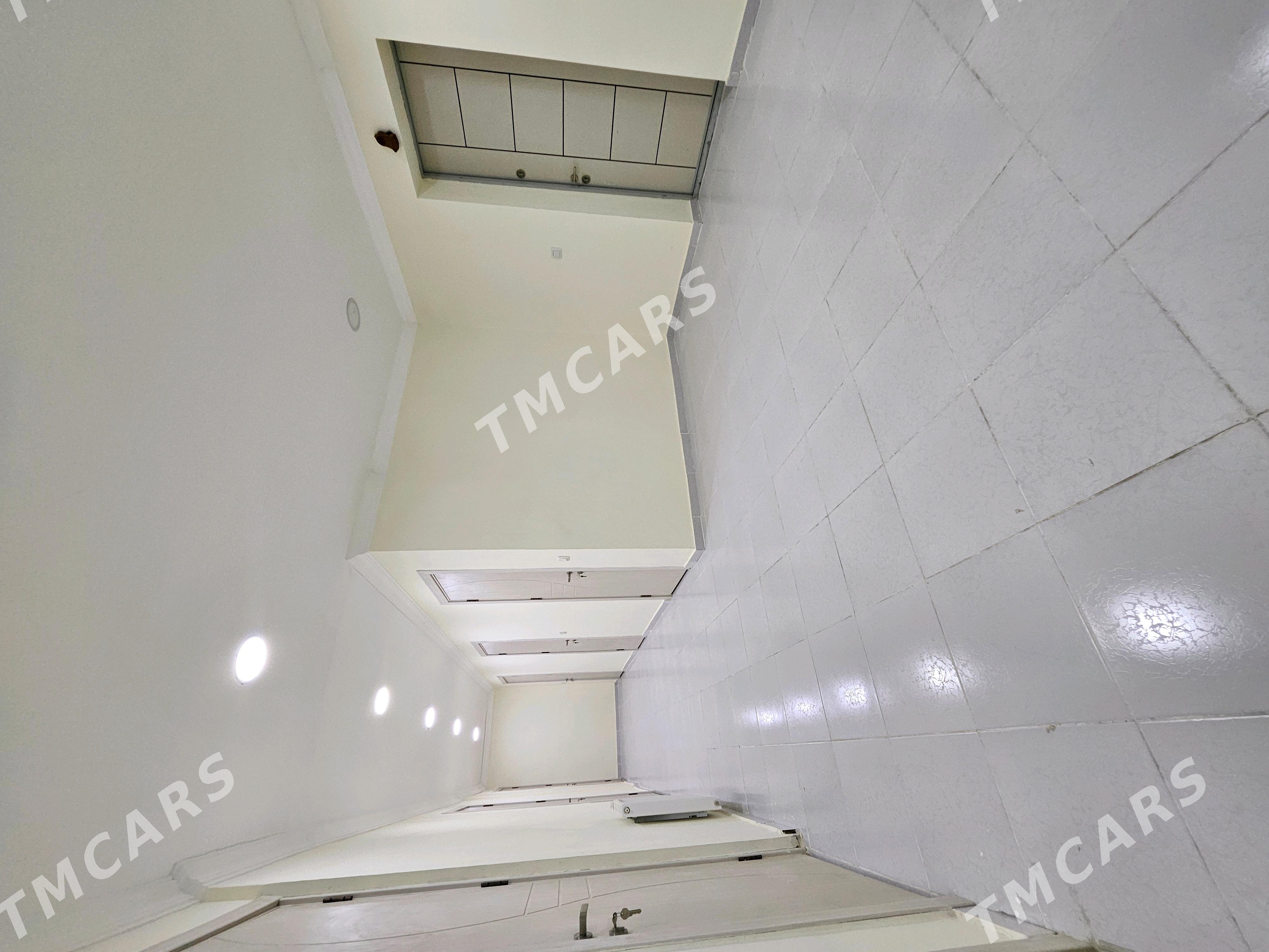 GURTLY 4 KOM 1ETAJ 190 KVADRAT - Гуртли - img 2