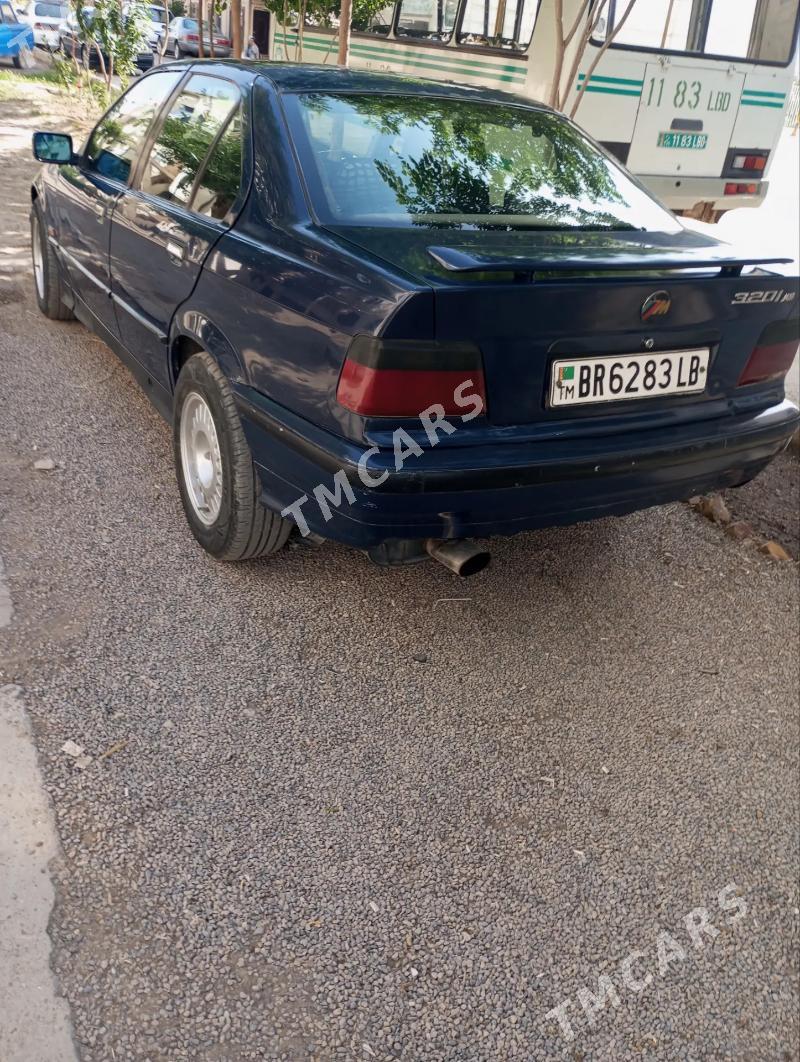 BMW 320 1992 - 30 000 TMT - Türkmenabat - img 3