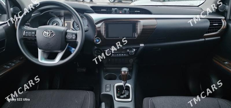 Toyota Hilux 2025 - 695 000 TMT - Ашхабад - img 2
