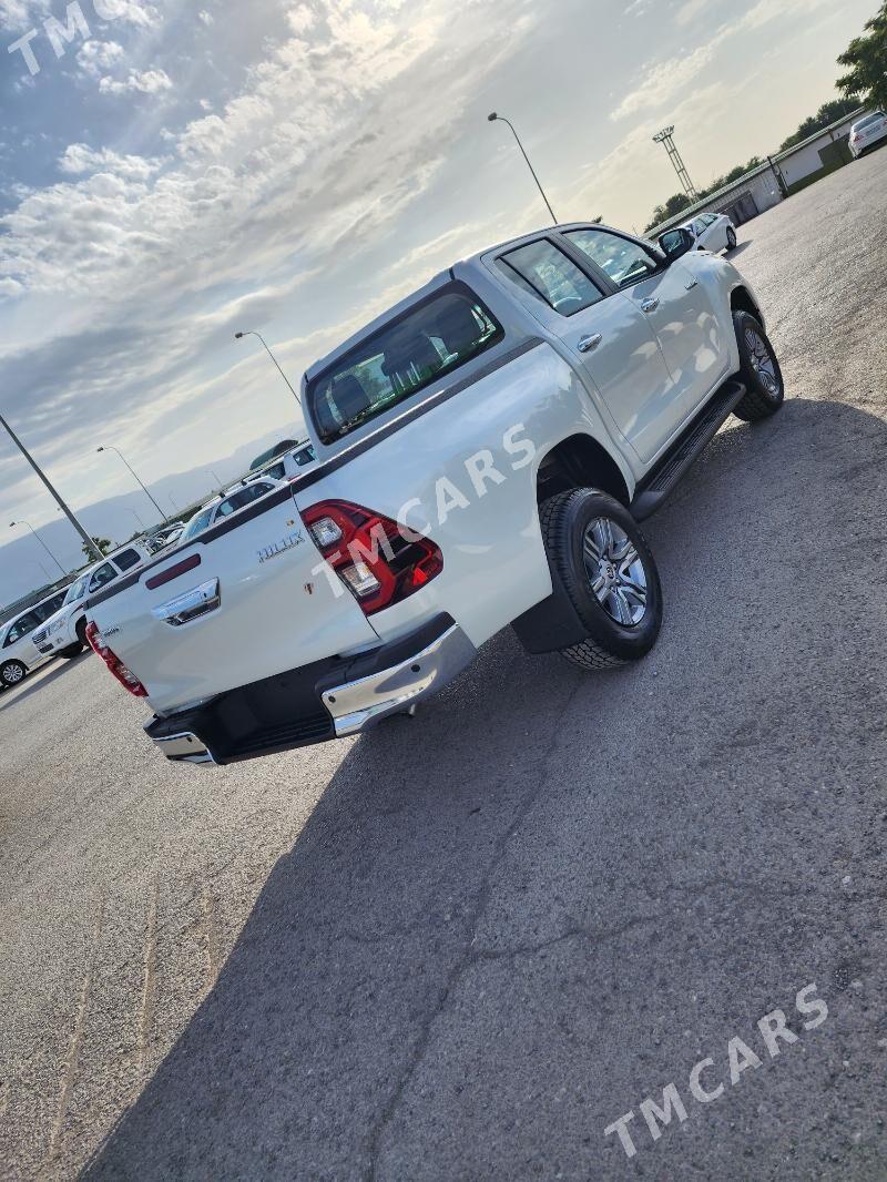 Toyota Hilux 2024 - 676 000 TMT - Ашхабад - img 7