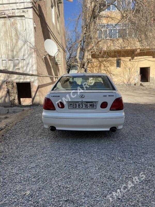 Lexus GS 300 2000 - 120 000 TMT - Мары - img 4