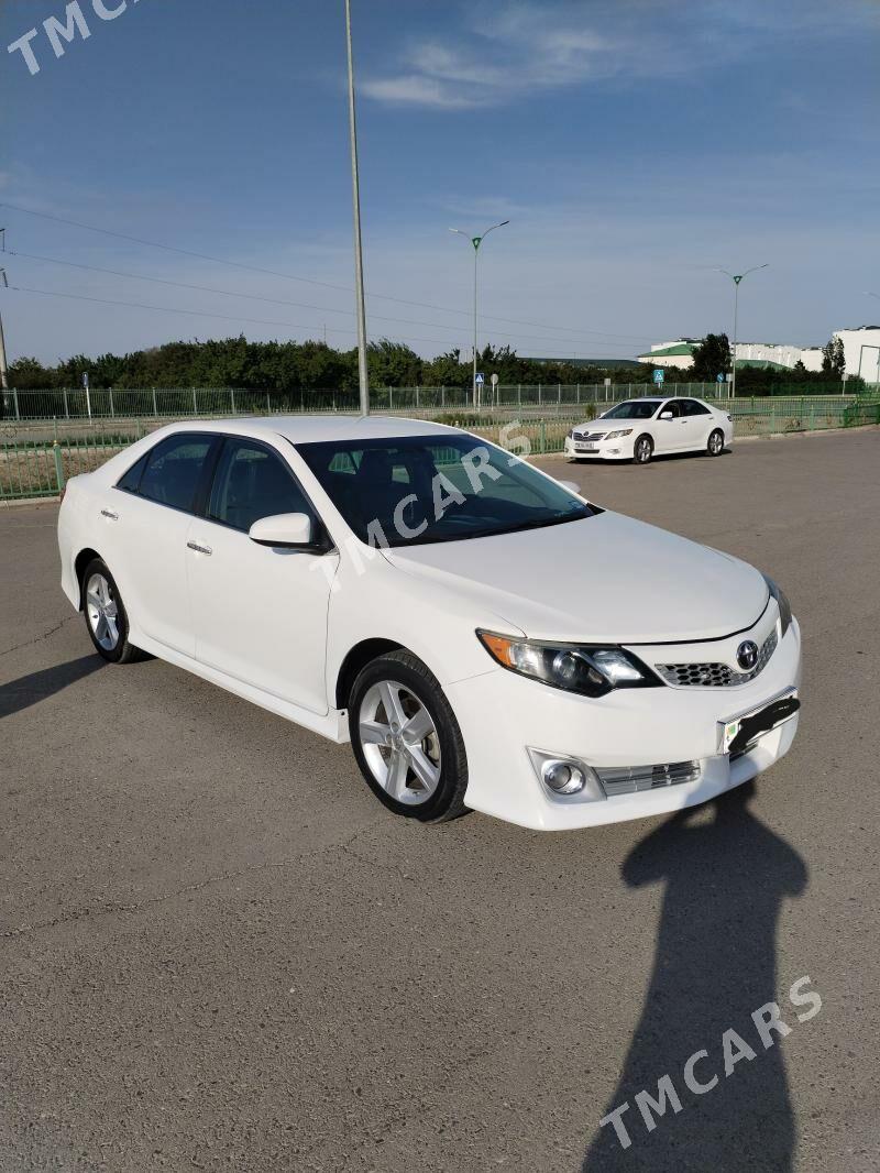 Toyota Camry 2013 - 220 000 TMT - Дашогуз - img 2