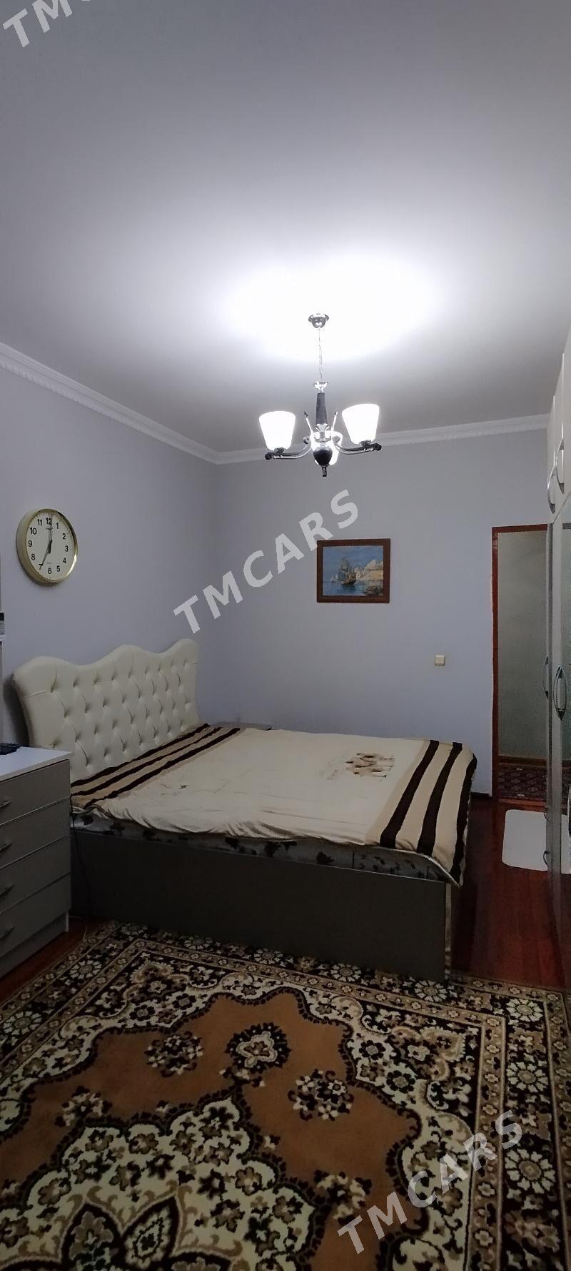8 мкр 2 ком рядом Мечеть - 8 мкр - img 4