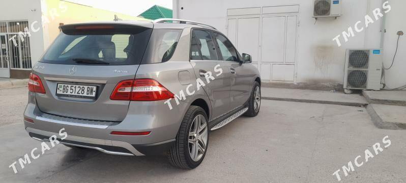 Mercedes-Benz ML350 2012 - 460 000 TMT - Балканабат - img 4
