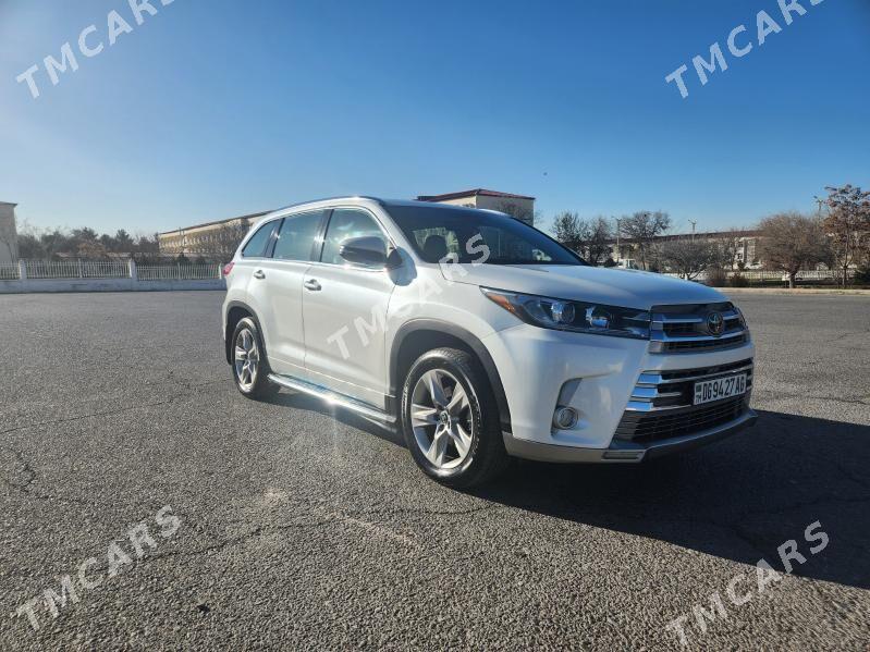 Toyota Highlander 2018 - 510 000 TMT - Чоганлы - img 2