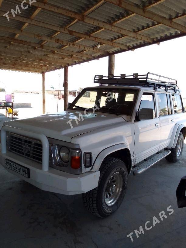 Nissan Patrol 1996 - 100 000 TMT - Gyzylarbat - img 4