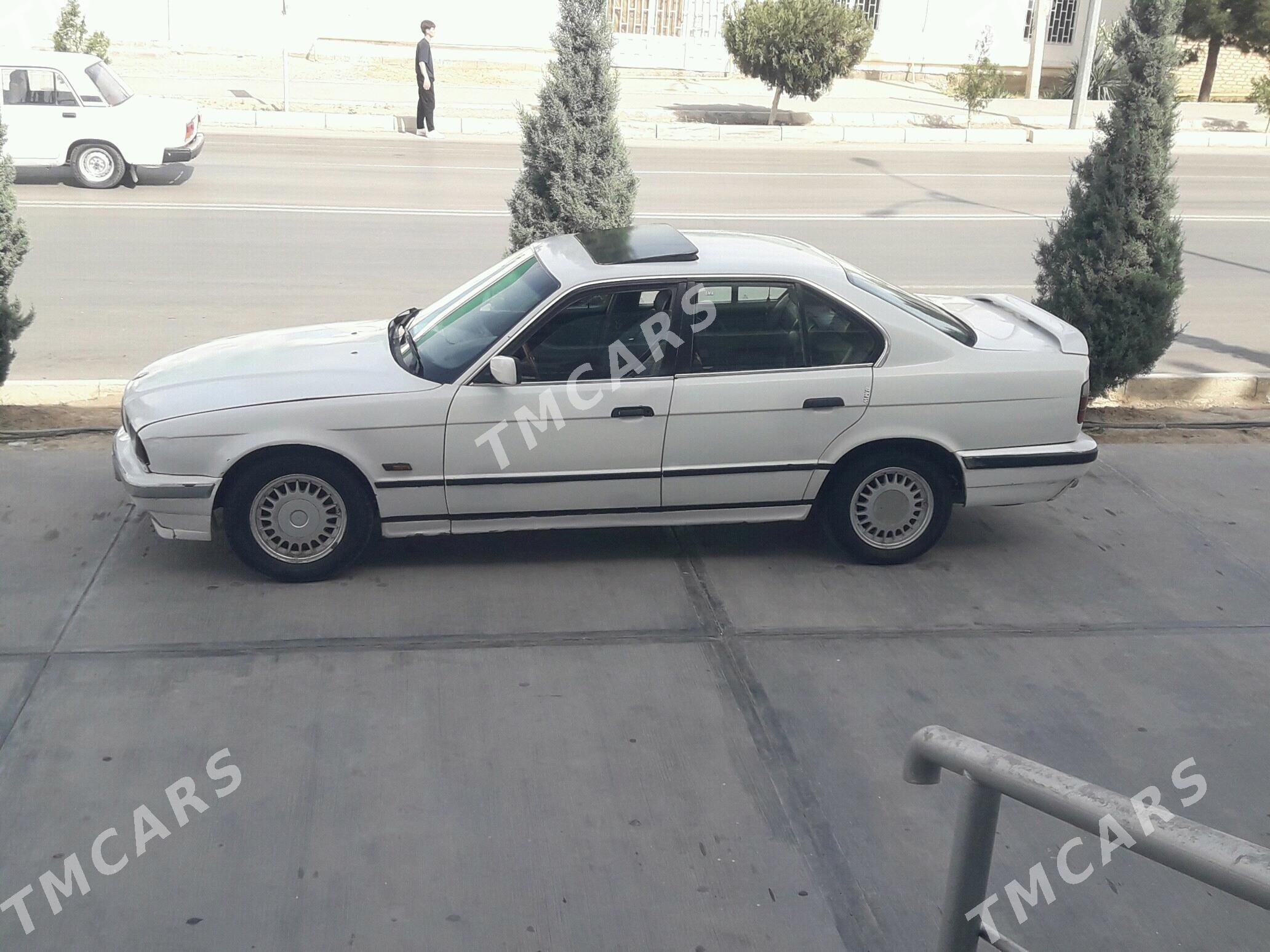 BMW 535 1990 - 30 000 TMT - Теджен - img 3