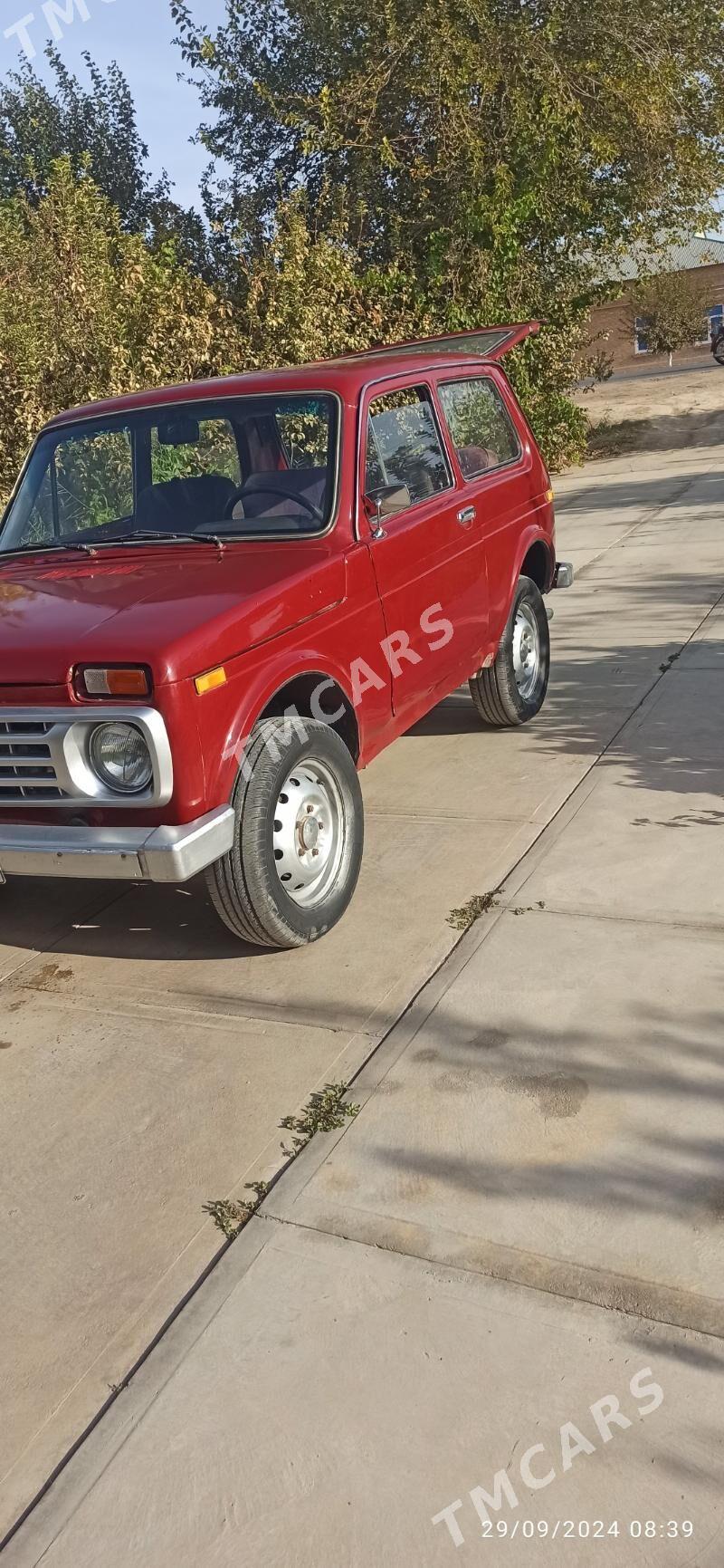 Lada Niva 1993 - 20 000 TMT - Фарап - img 4