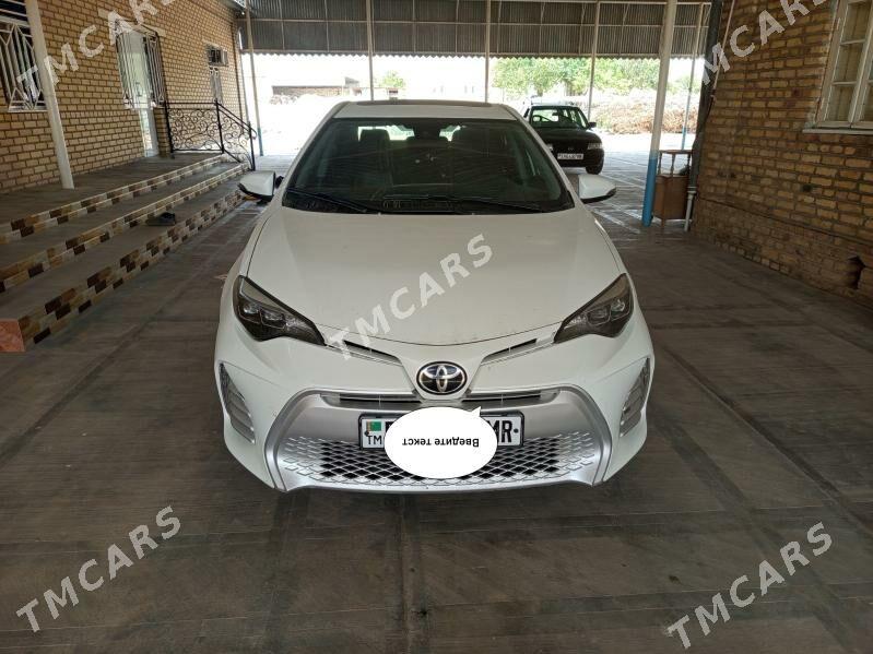 Toyota Corolla 2017 - 195 000 TMT - Мары - img 3