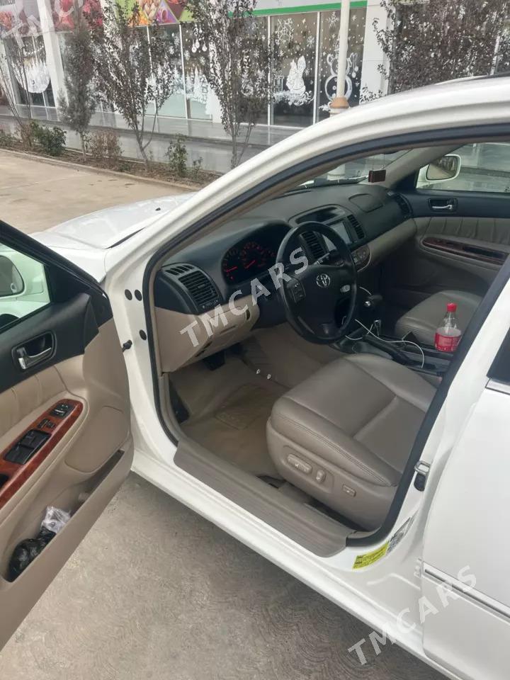 Toyota Camry 2005 - 230 000 TMT - Байрамали - img 5