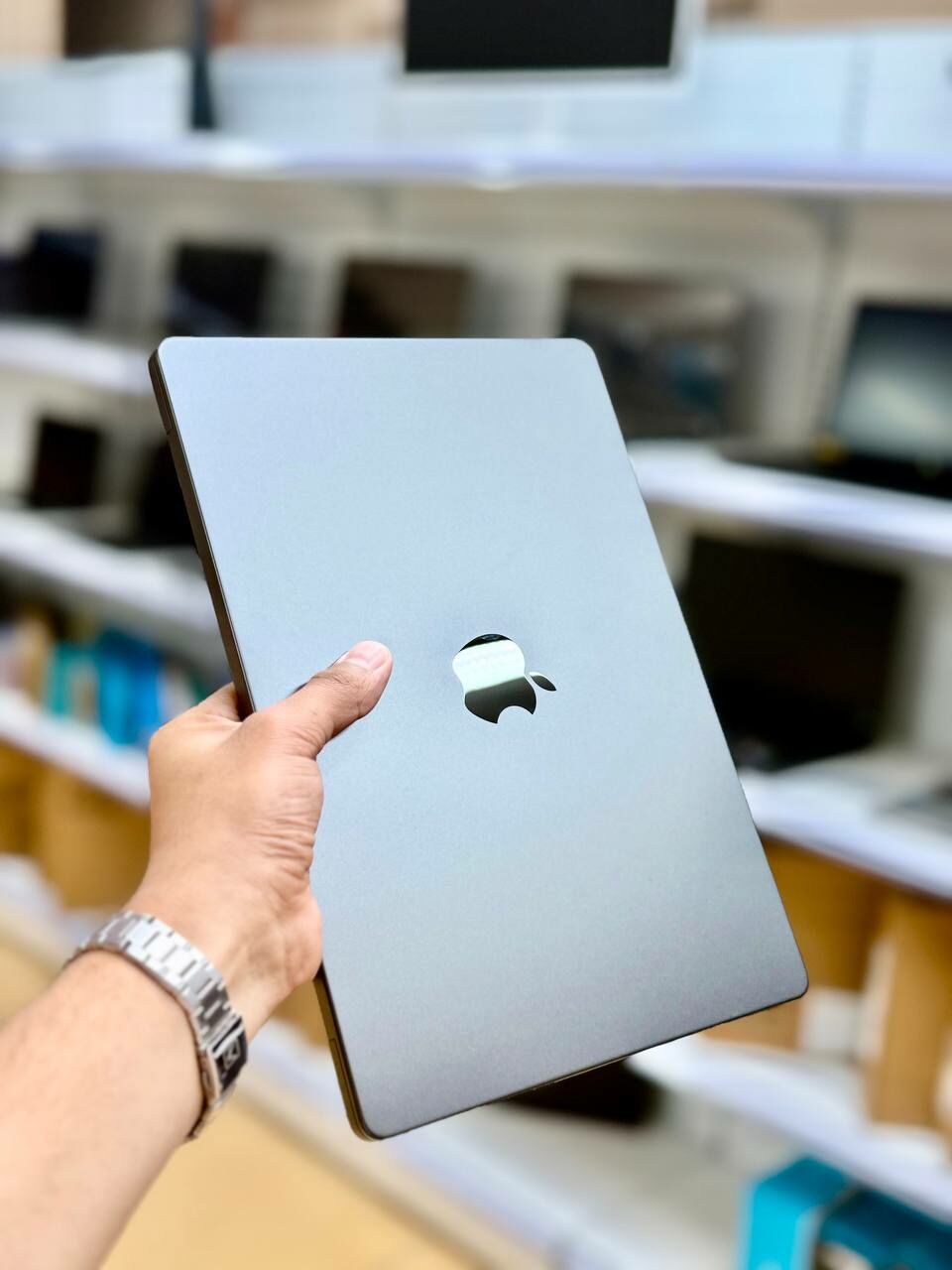 MacBook Pro 14 M4 16Gb 512Gb - Aşgabat - img 3