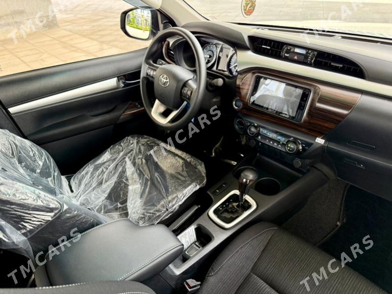 Toyota Hilux 2024 - 653 000 TMT - Aşgabat - img 9